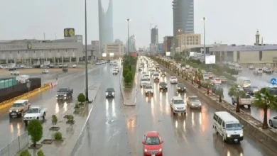 صورة سحب رعدية ممطرة ورياح نشطة على عدة مناطق