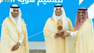 صورة محافظ الأحساء يدشّن انطلاقة مشروع النقل العام بالحافلات