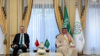 صورة مساعد وزير الدفاع يبحث تعزيز التعاون مع رئيس هيئة الصناعات الدفاعية التركية