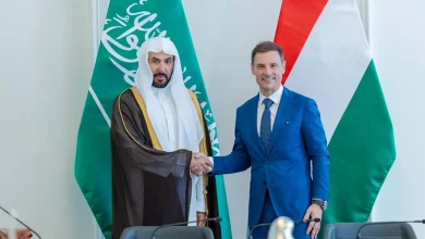 صورة وزير العدل يبحث تعزيز التعاون مع نظيره المجري