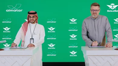 صورة الخطوط السعودية توقع اتفاقية شراكة مع “المطار” لإطلاق خدمات ذكية لما بعد الوصول