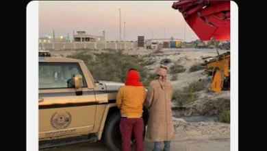 صورة ضبط مقيمين لتلويثهما البيئة بتفريغ مواد خرسانية بالمنطقة الشرقية