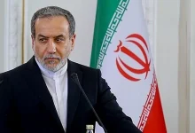 صورة وزير الخارجية الإيراني يندد بالهجمات الإسرائيلية على سوريا