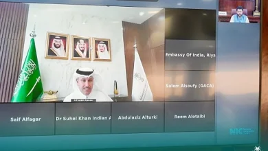 صورة وزير النقل يبحث تطوير سبل التعاون مع وزير الطيران المدني في الهند