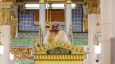 صورة خطيب المسجد النبوي: النمّام آثم وإن صدق.. جمع الخيانة والكذب وفعله الإفساد