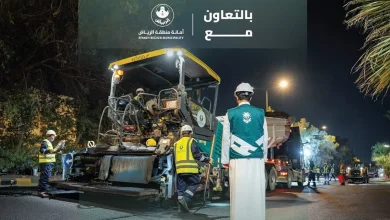 صورة «هيئة الطرق» تستخدم نتاج هدم المباني في طرق الرياض