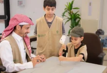 صورة إقبال كبير من الشباب والأطفال على “ملتقى الباحة للحرفيين”