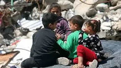 صورة 900 ألف طفل في غزة معرضون للجوع والموت