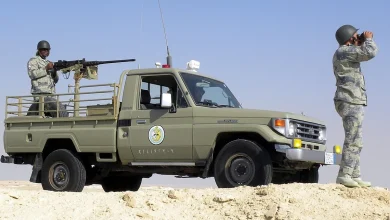 صورة حرس الحدود يقبض على 3 مخالفين لتهريبهما 180 كيلوجرامًا من القات في عسير وجازان