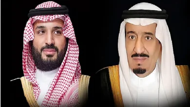 صورة خادم الحرمين الشريفين وولي العهد يهنئان ملك المغرب بذكرى توليه مهام الحكم في بلاده
