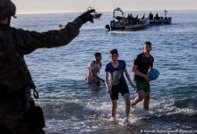 صورة وصول 54 قاصر إلى سبتة انطلاقًا من الفنيدق