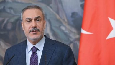 صورة فيدان مخاطبا الأطراف الانفصالية في سوريا: إذا اتجهتم نحو التقسيم سنتدخل