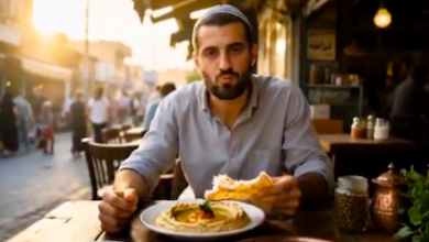 صورة حين تجوّع غزة ويحلم الإسرائيليون بتناول الحمص على أنقاضها (فيديو)