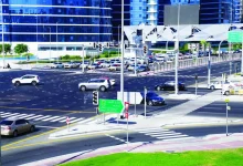 صورة الذكاء الاصطناعي ينظم إشارات المرور في دبي