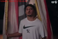 صورة والده: أحمد شريف وقع على بياض حباً في الزمالك