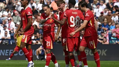 صورة بعثة ليفربول تتوجه إلى آسيا.. وغياب كييزا يفتح باب الرحيل