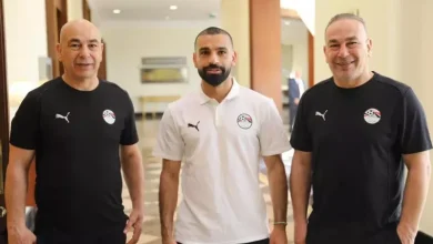 صورة وزير الرياضة يوضح كيفية حل أزمة التوأم وصلاح ومصير السوبر المصري