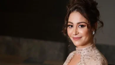 صورة منة شلبي تخطف الأنظار بإطلالة أنثوية والجمهور يعلق: خطيرة بالتزامن مع احتفالها بميلادها