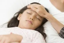 صورة يصيب الأغشية المحيطة بالمخ.. تعرف على أعراض الالتهاب السحائي وطرق الوقاية