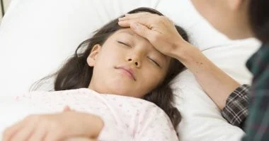 صورة يصيب الأغشية المحيطة بالمخ.. تعرف على أعراض الالتهاب السحائي وطرق الوقاية
