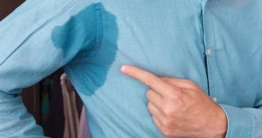 صورة أطعمة ومشروبات تمنع رائحة العرق الكريهة خلال الصيف