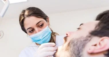 صورة إتلافها محتمل.. 6 أسباب لصرير الأسنان وطرق إيقافه