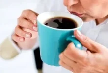 صورة خبراء يحذرون من خلط هذه الفيتامينات مع القهوة