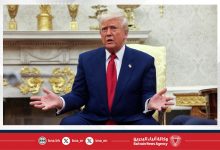 صورة ترامب يعلن عن اتفاق تجاري أمريكي أوروبي يقلص الرسوم الجمركية إلى 15% بدلاً من 30%