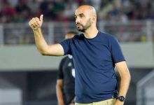 صورة الركراكي يترقب انتقالات لاعبي المنتخب المغربي خلال « الميركاتو » قبيل مباراتي النيجر والكونغو