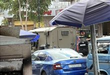 صورة الاحتلال يقتحم رام الله ويداهم محال صرافة..