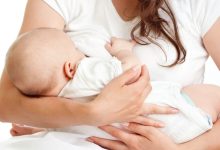 صورة منظمة الصحة العالمية تدعو إلى تشجيع الرضاعة الطبيعية وحظر بدائل حليب الأم