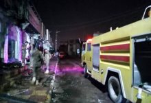 صورة الدفاع المدني بمحافظة مأرب يخمد حريقا نشب في محل تجاري للمفروشات