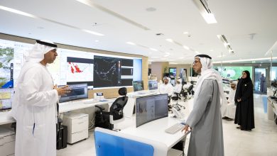 صورة منصور بن زايد يزور المركز الوطني للأرصاد ويطلع على أبرز مشاريعه وتقنياته المتقدمة