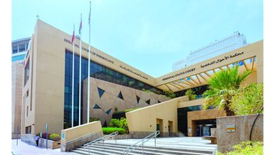 صورة خبير حسابي يحصل على 875.6 ألف درهم بعد تسويته تركة معقدة