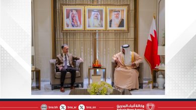 صورة وزير المالية والاقتصاد الوطني يلتقي سفير الولايات المتحدة الأمريكية لدى مملكة البحرين