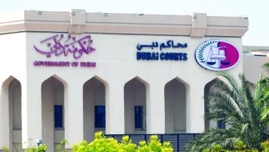 صورة امرأة تتهرب من سداد 283 ألف درهم رسوم علاج والدتها