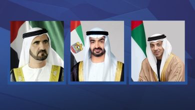 صورة رئيس الدولة ونائباه يهنئون رئيس سنغافورة بذكرى اليوم الوطني