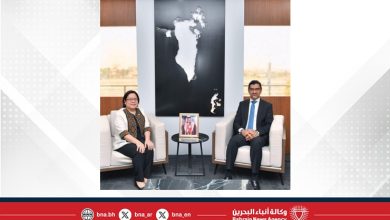 صورة وزير شؤون البلديات والزراعة يستقبل سفيرة جمهورية الفلبين لدى مملكة البحرين