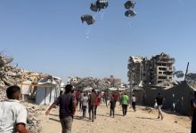 صورة الإمارات تنفذ الإنزال الجوي للمساعدات الـ 72 في قطاع غزة