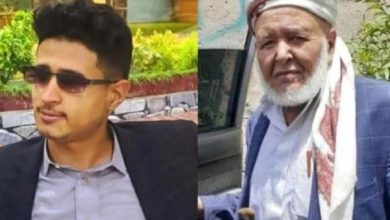 صورة جريمة في بعدان.. مواطن يقتل والده الشيخ وابن عمه رميًا بالرصاص