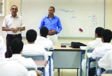 صورة مليون طالب وطالبة إلى المدارس الإثنين المقبل