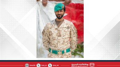 صورة دوار معسكر الروضة شاهدٌ على إنجاز رجال الحرس الملكي بالوصول إلى قمة جبل إيفرست
