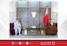 صورة نائب جلالة الملك ولي العهد يؤكد على ما يربط مملكة البحرين والولايات المتحدة الأمريكية من علاقات صداقةٍ وطيدة وشراكةٍ استراتيجيةٍ وثيقة تشهد كافة مساراتها تقدمًا وتطورًا مستمرًا