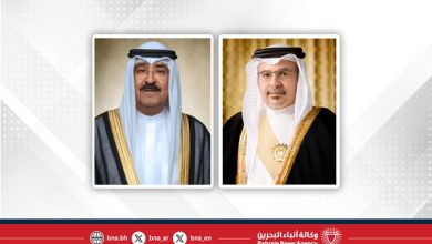 صورة سمو ولي العهد رئيس مجلس الوزراء يعزي أمير دولة الكويت في وفاة الشيخ علي عبدالله الخليفة الصباح
