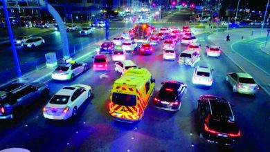 صورة 1000 درهم و6 نقاط مرورية غرامة التوقف في منتصف الطريق