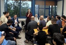 صورة السفارة الفلسطينية في إيطاليا تواكب قضايا الجالية وتشارك في جنازة شابة فلسطينية