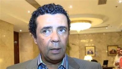 صورة شريف خير الله ينجو من الغرق في البحر: “موجة قلبتني وكنت هروح فيها”