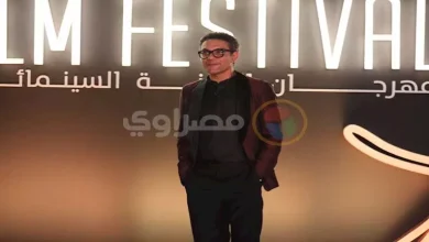 صورة أول رد من والدة آسر ياسين بعد الهجوم على نجلها بسبب الحلق والتاتو