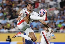 صورة ماذا قدم عمر مرموش مع مانشستر سيتي أمام وولفرهامبتون؟