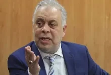 صورة أشرف زكي يكلف الفنان محمد عصمت برئاسة لجنة البرامج والعروض بمهرجان الن